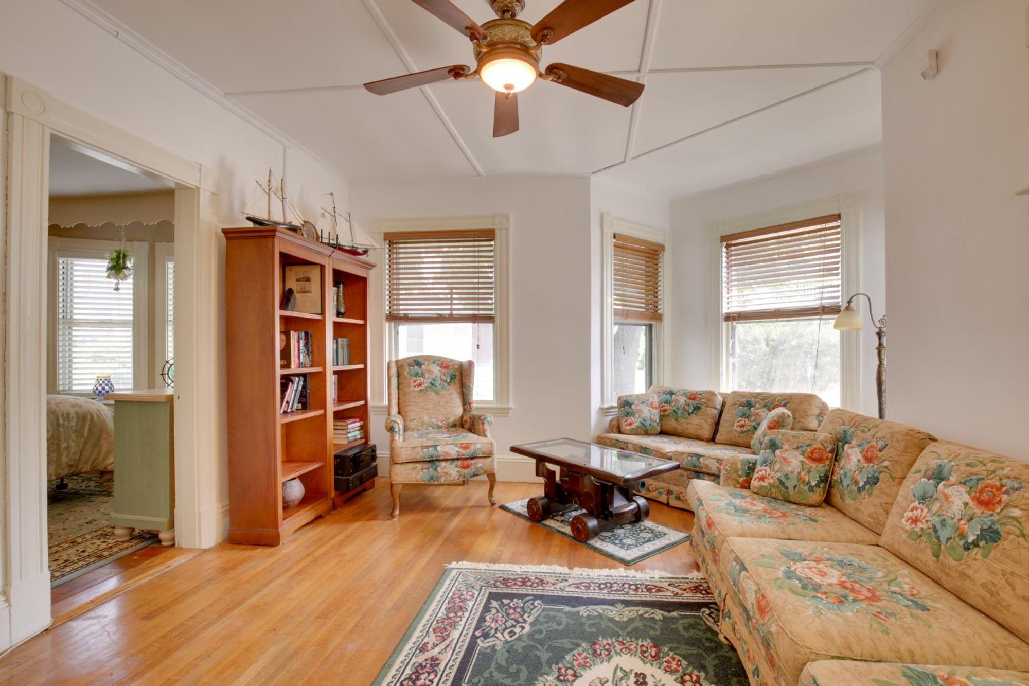 Quaint Beverly Townhome Walk To Beach And Downtown! Zewnętrze zdjęcie